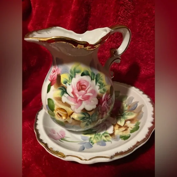 Vintage Andrea by Sadek pitcher and plate set - Roses made in Japan - #7597 - Picture 1 of 12